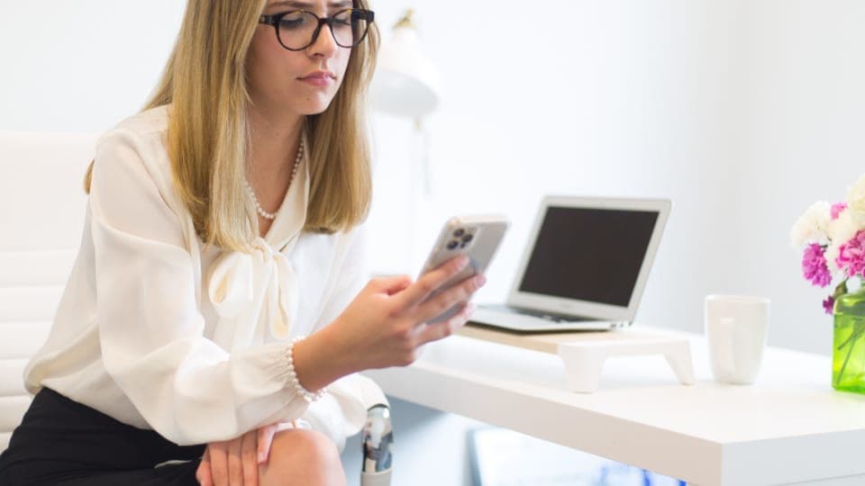 Chatbot para inmobiliarias: qué esperar antes de implementar uno